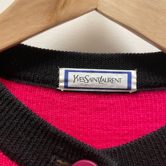 Vintage Yves Saint Laurent cardigan fuchsia - Picture 4 of 13